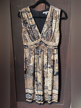 Sandra Darren Sleeveless Midi Dress in Black, Tan and Cream Paisley